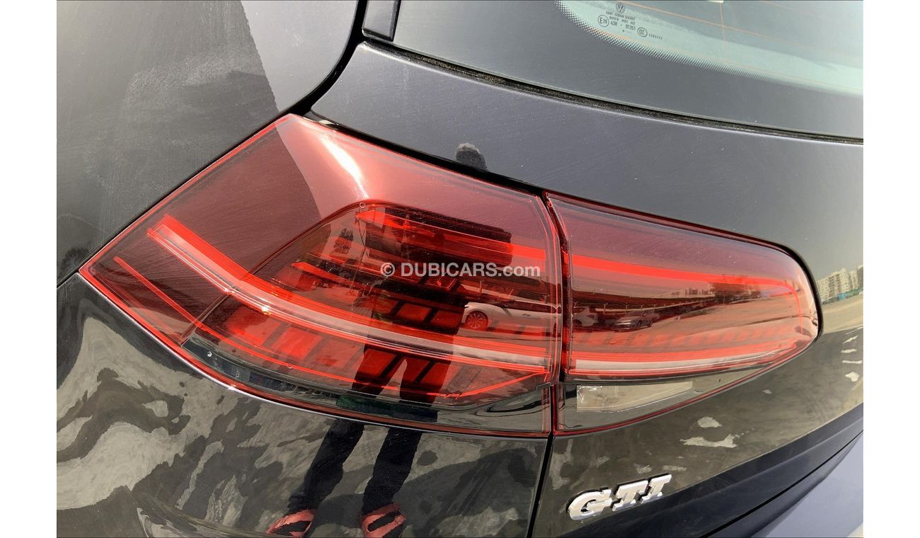 Volkswagen Golf GTI P1 (Leather Seats)