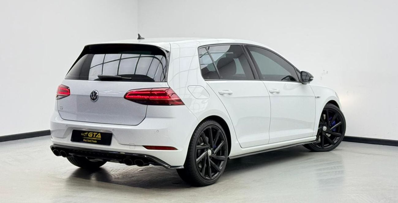 Volkswagen Golf 2018 Volkswagen Golf R, Full Service History, Fully Loaded, Excellent Condition, GCC