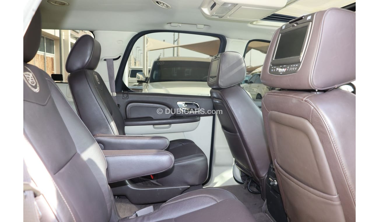 كاديلاك إسكالاد بلاتينوم | Cadillac Escalade Platinum | 2014 | GCC |