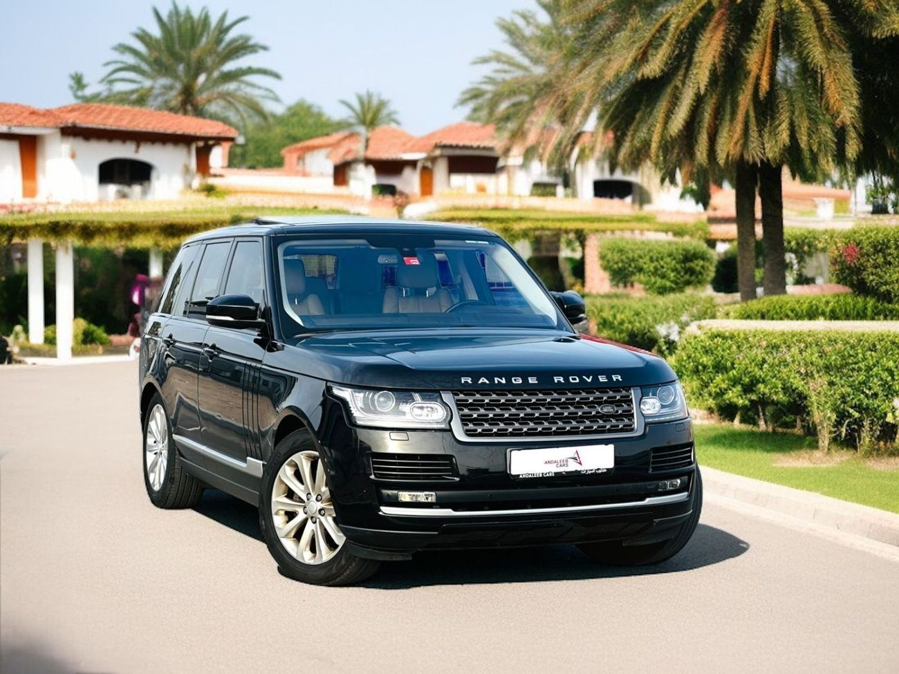 Land Rover Range Rover Vogue 5.0L Vogue HSE 5.0L V8 | 2016 | GCC SPECS | AED 1,850 Per Month