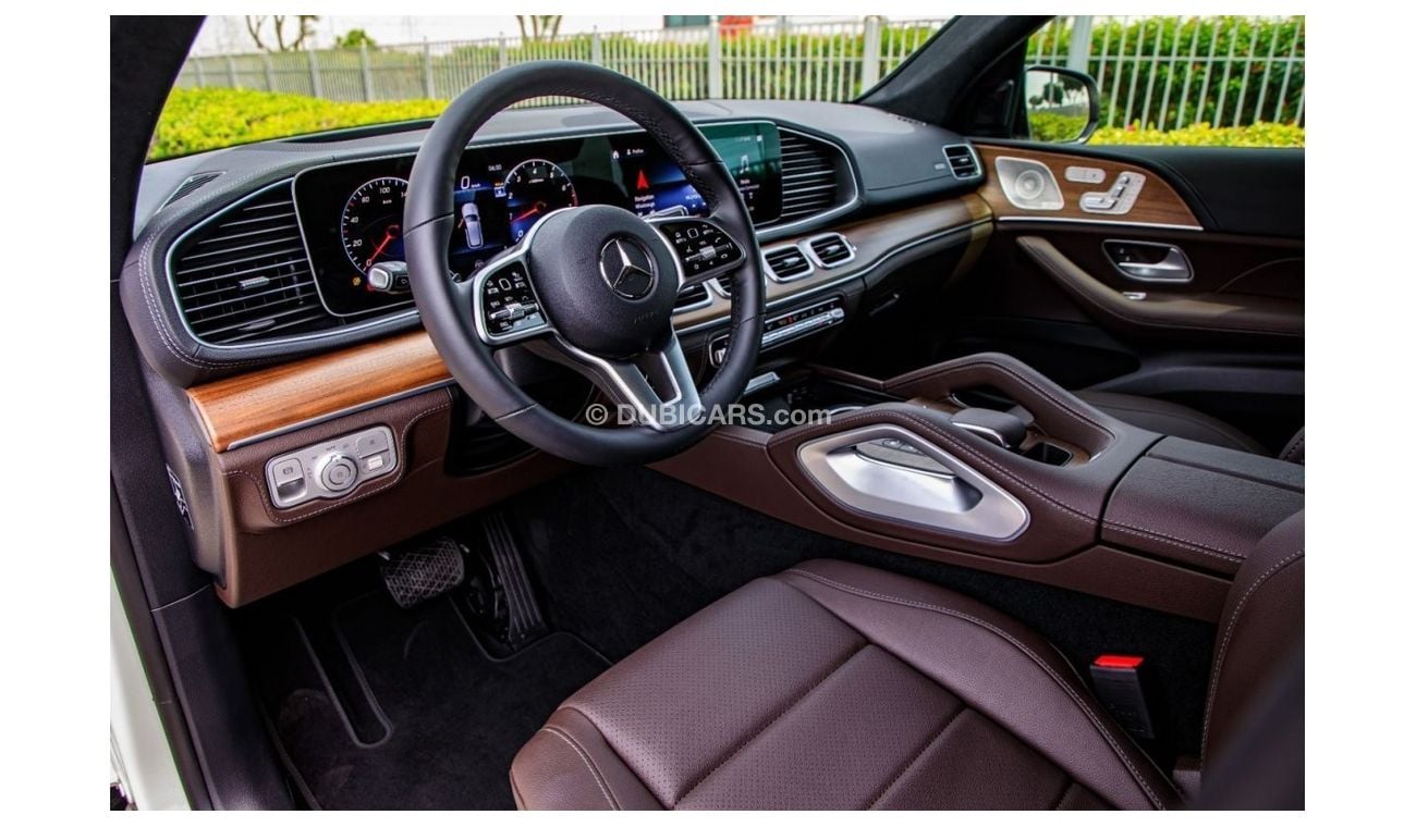 Mercedes-Benz GLE 350 AMG Night Pack (7SEAT). Local Registration +10%