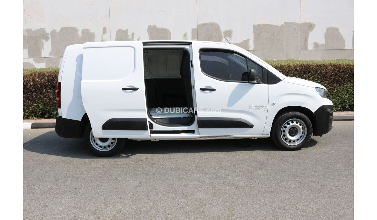 Peugeot Partner Long Peugeot Partner delivery van  model 2022  under warranty