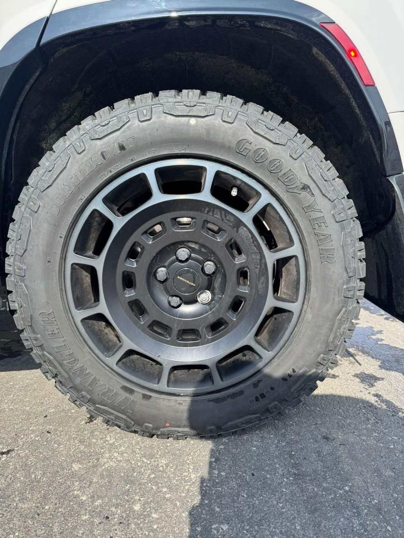 لاند روفر ديفندر LAND ROVER DEFENDER OCTA 2026 7