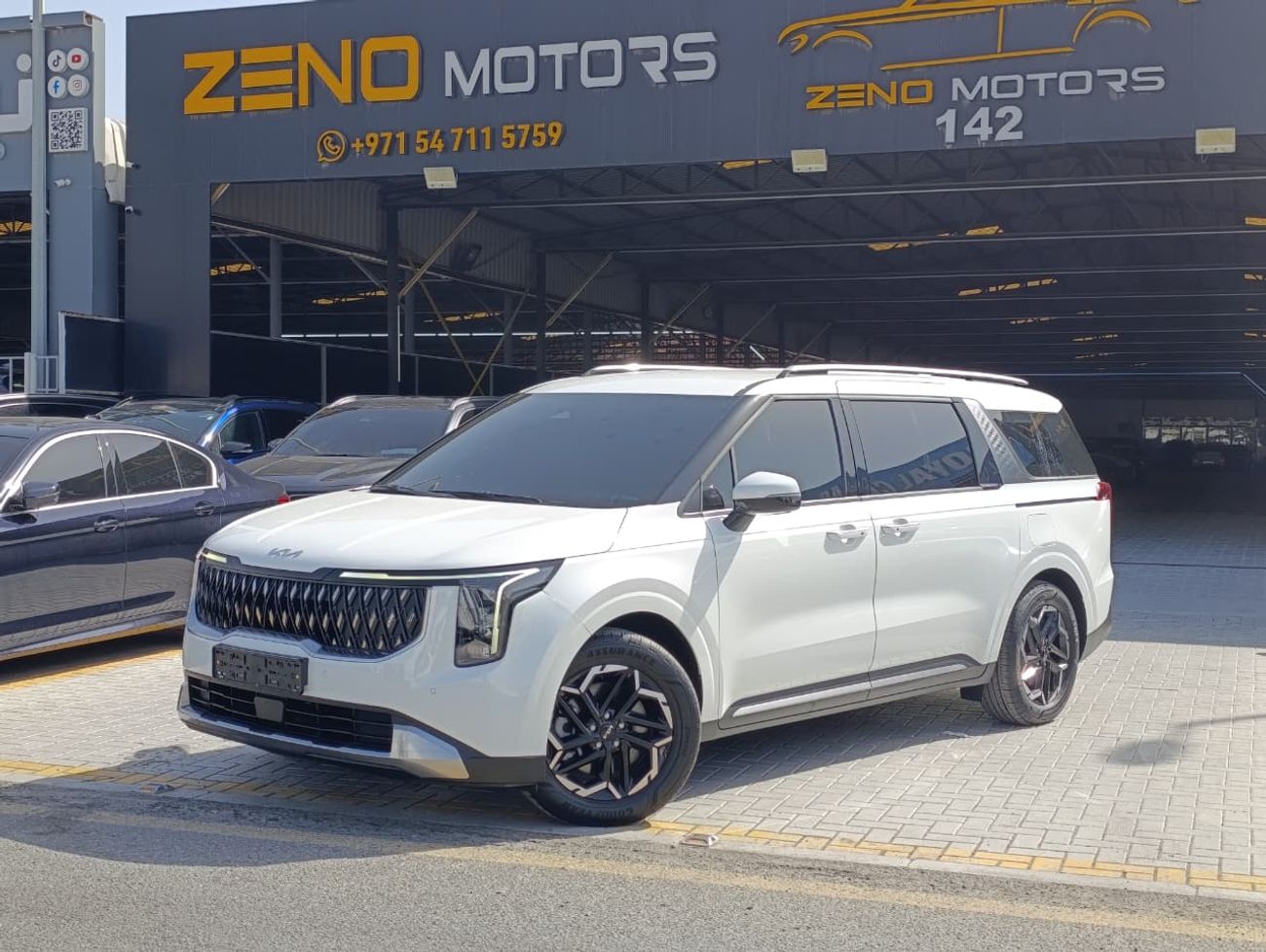 Kia Carnival GDI L 3.5L