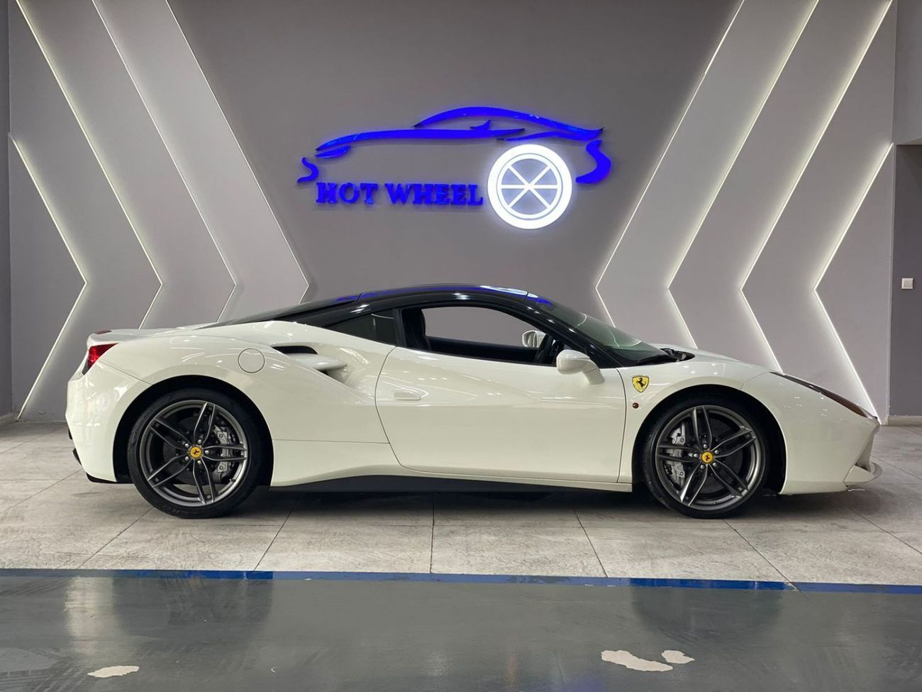 Ferrari 488 FERRARI 488 GTB | V8