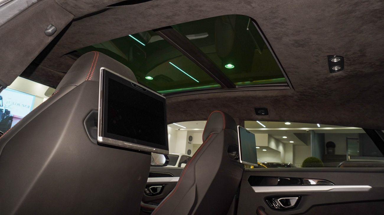 لامبورغيني اوروس