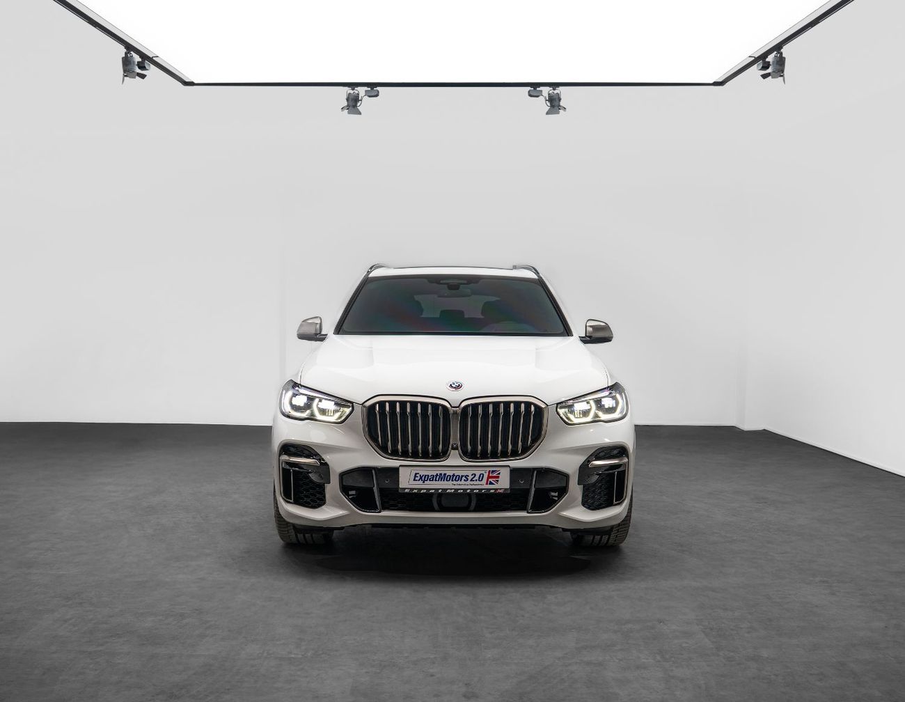 بي أم دبليو X5 M50i 4.4L