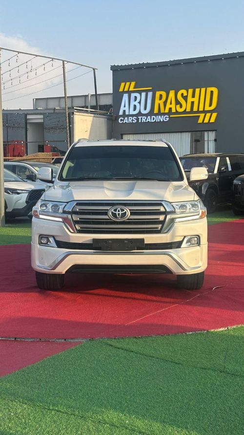 تويوتا لاند كروزر GXR 4.0L (271 HP) 4WD