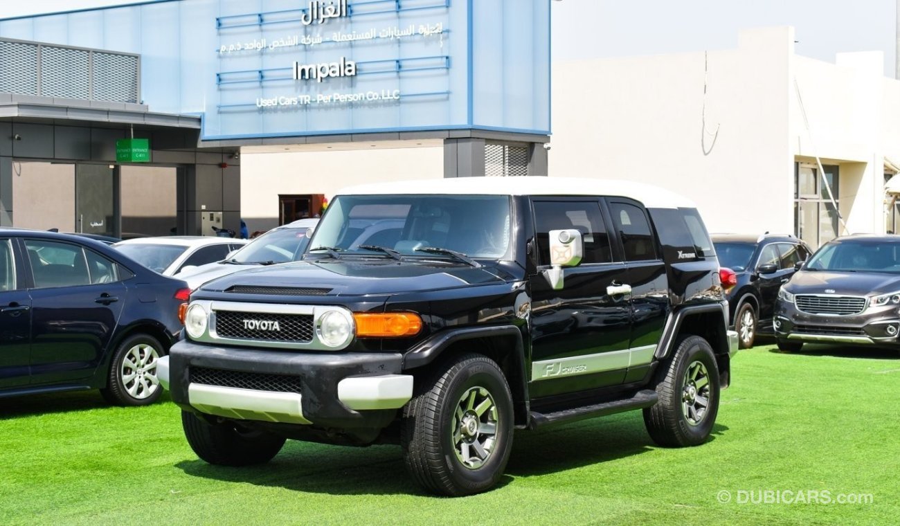 Used Toyota FJ Cruiser 2009 for sale in Dubai - 618393