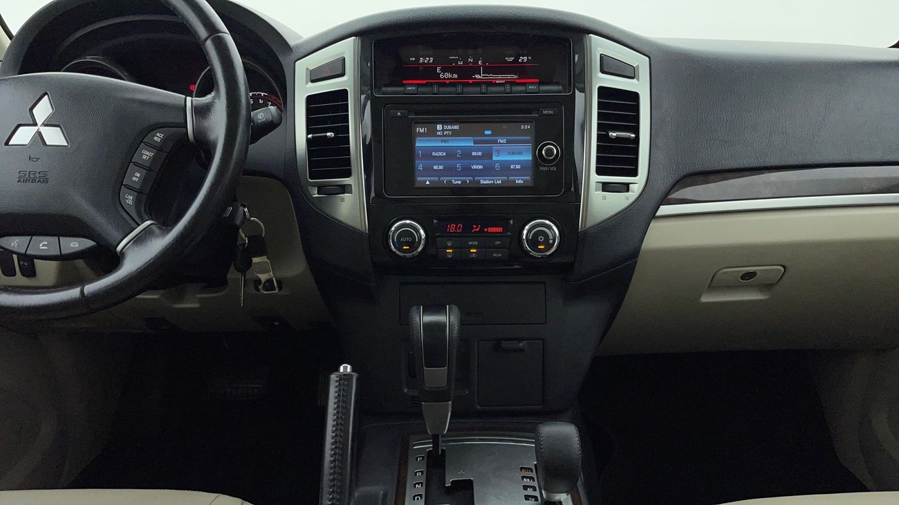 Mitsubishi Pajero GLS MIDLINE 3.8 | Zero Down Payment | Free Home Test Drive