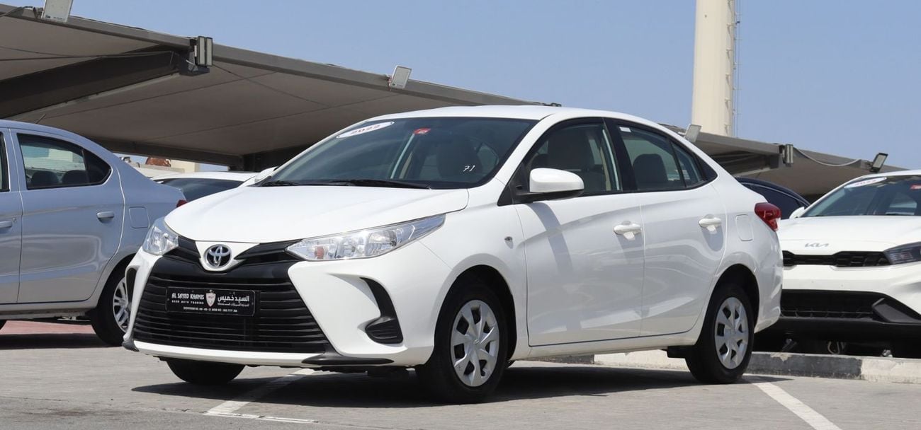 تويوتا يارس تويوتا يارس - خليجى - 2022 - بمحرك 1.5 - بدون حوادث - ممشى قليل - بحاله ممتازه