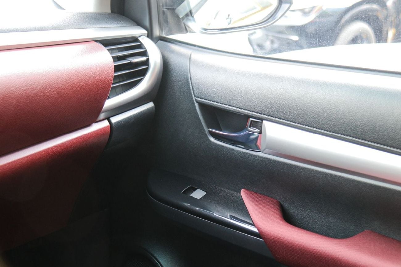 Toyota Hilux GLX 2.7L MT 2026 without push start