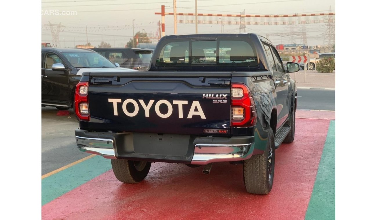 تويوتا هيلوكس Toyota Hilux Pick Up AT 2.8L V4 Diesel with key