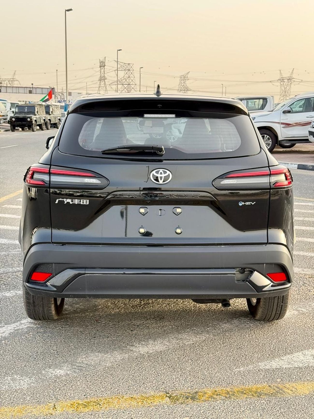 Toyota Frontlander STD Toyota Frontlander 2.0L Hybrid MID OPTION