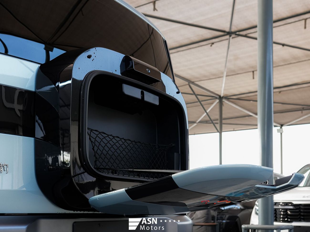 BYD Leopard Titanium 7 Ultra Edition Orange Interior 1.5 Plug-In Hybrid (Export Price)