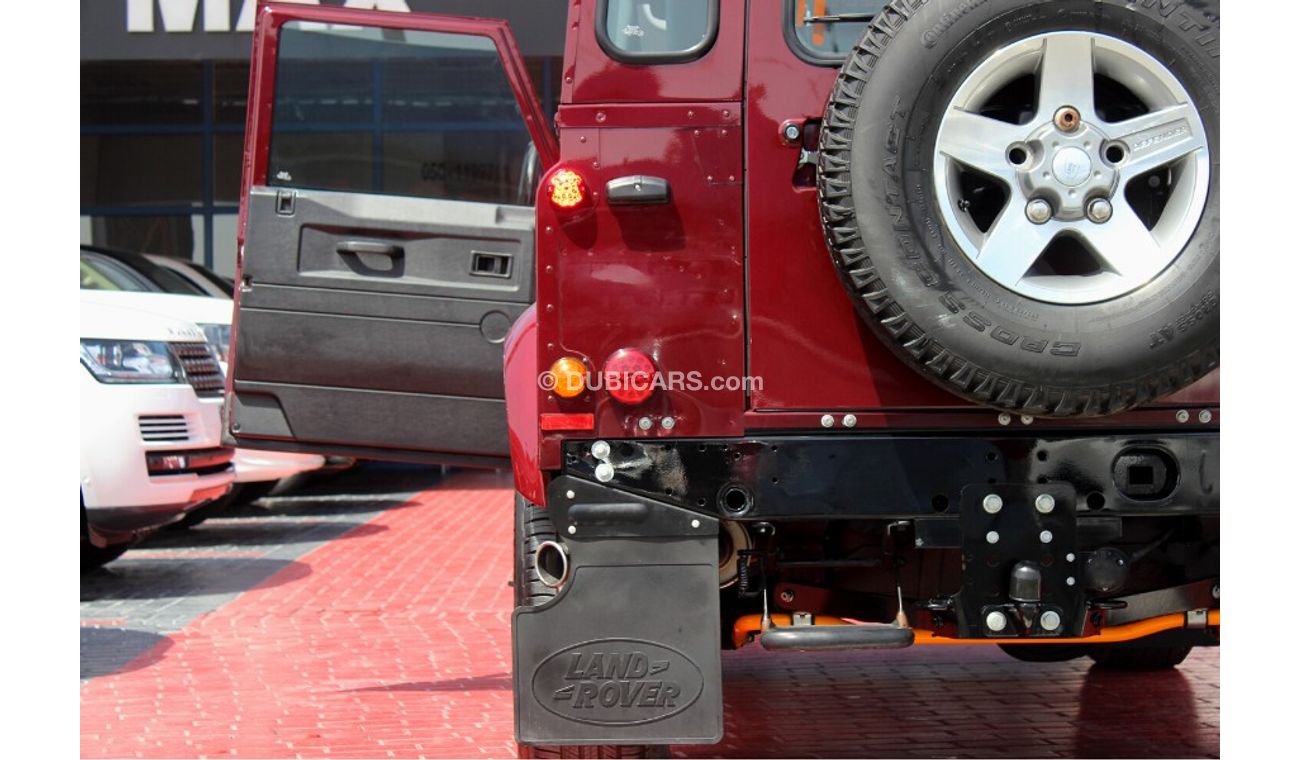 Land Rover Defender (2016) 90 M/T DIESEL, GCC
