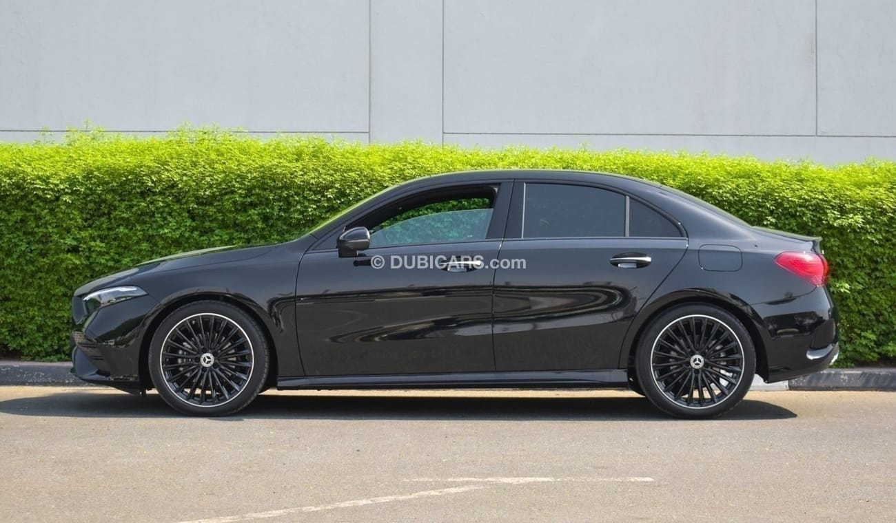 مرسيدس بنز A 200 AMG Mercedes Benz A 200 AMG FACELIFT | with 360 Camera, 5 Years Warranty, 2023