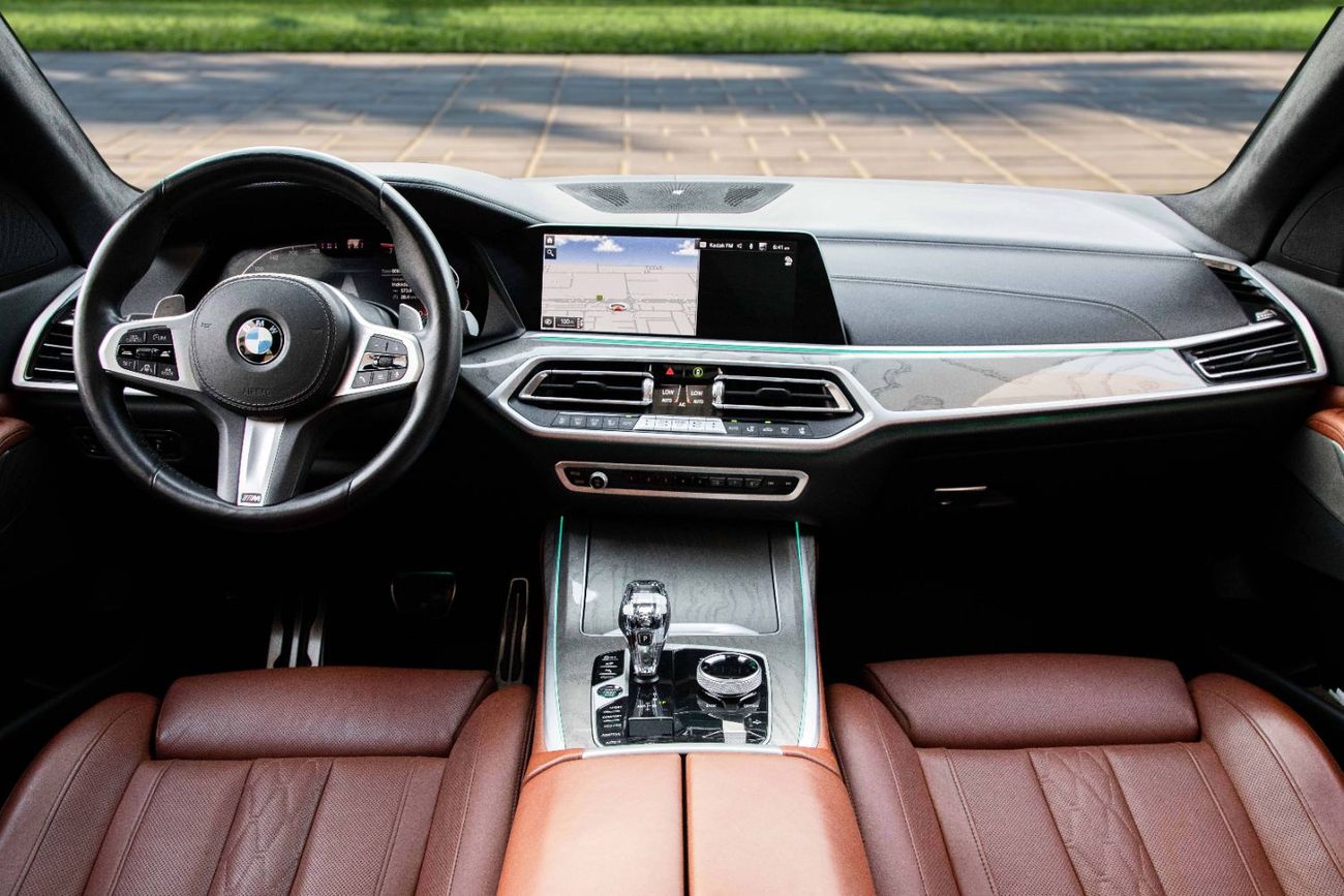 BMW X7 4,994 P.M | 0% Downpayment | BMW X7 M-Sport!