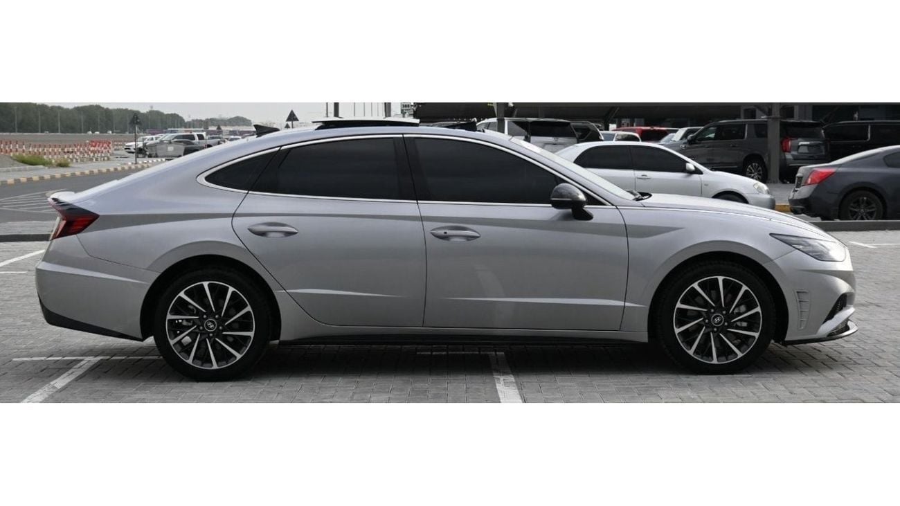 هيونداي سوناتا هيونداي سوناتا 2023 خليجي بحاله ممتازه بدون حوادث