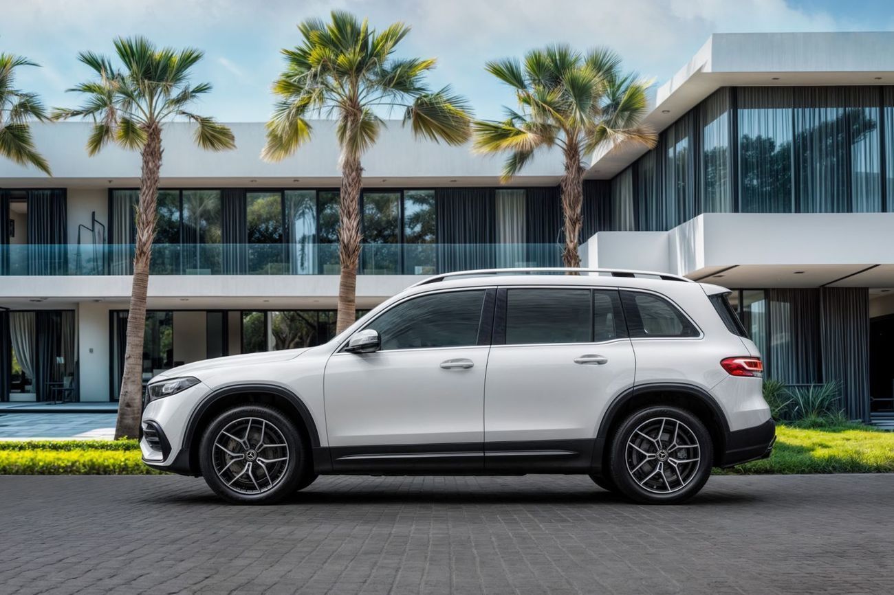 Mercedes-Benz EQB 350 SUV 4Matic | 3,330 P.M  | 0% Downpayment | Mercedes-Benz EQB 350!