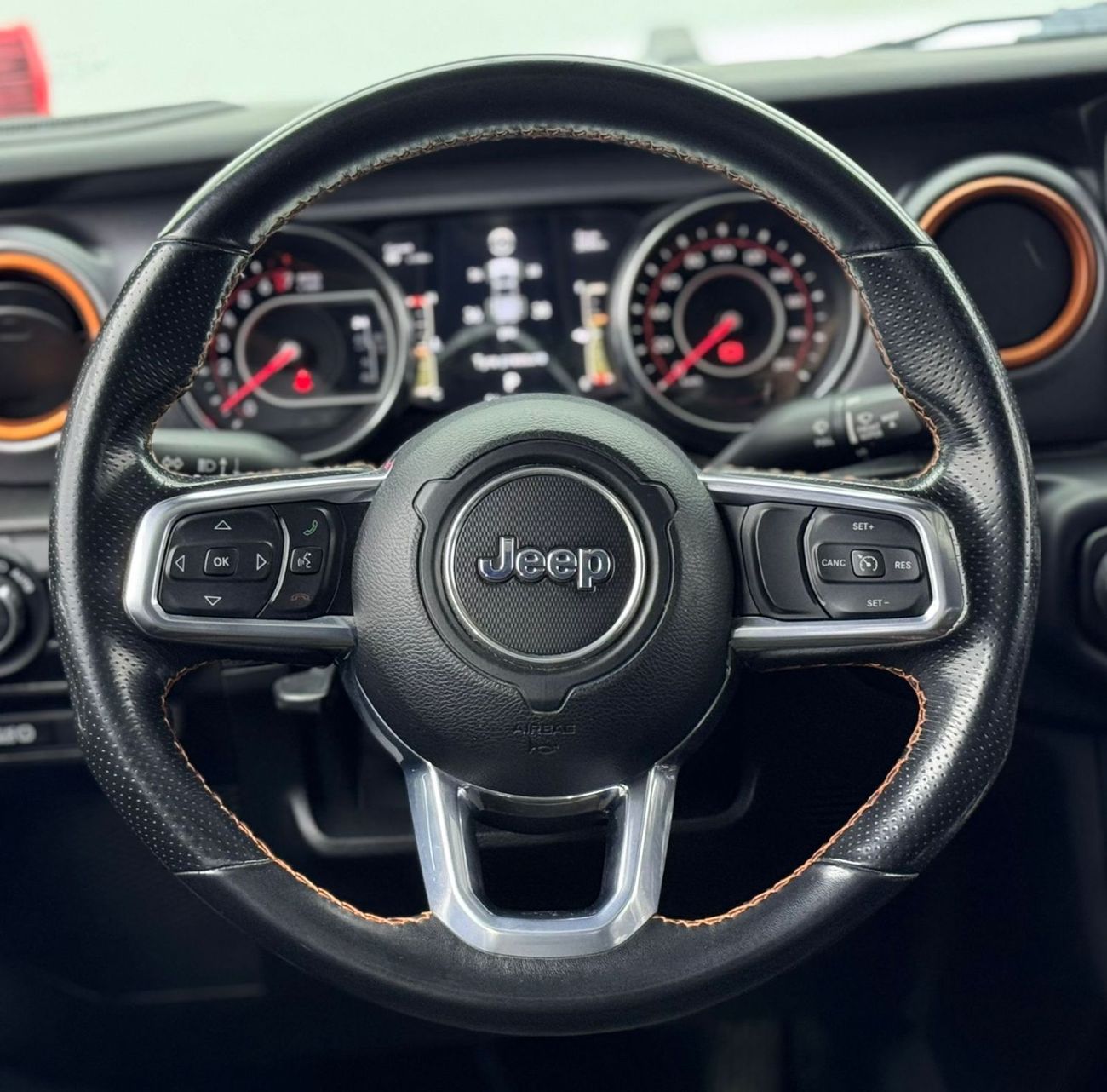 Jeep Gladiator Sand Runner 3.6L 2021 Jeep Gladiator Sand Runner, 2026 Jeep Warranty, Jeep Service History, GCC