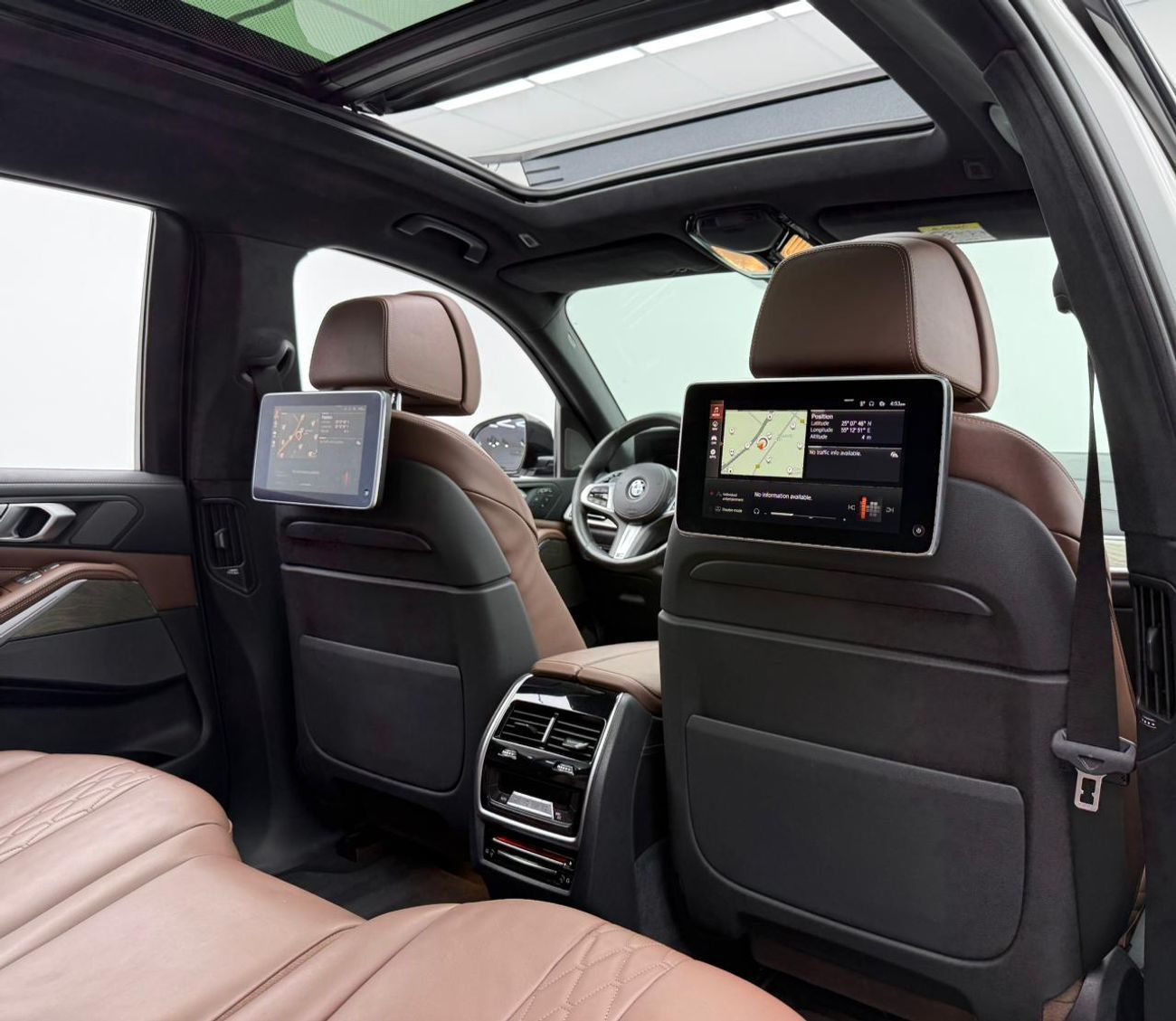 BMW X7 40i 3.0L 2020 BMW X7 xDrive40i M-Sport, Warranty, Full BMW Service History, Fully Loaded, GCC