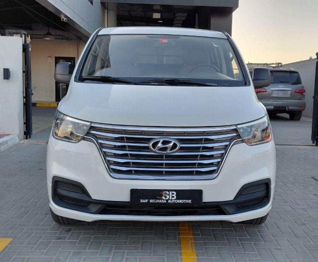 Hyundai H-1 6-seater delivery van