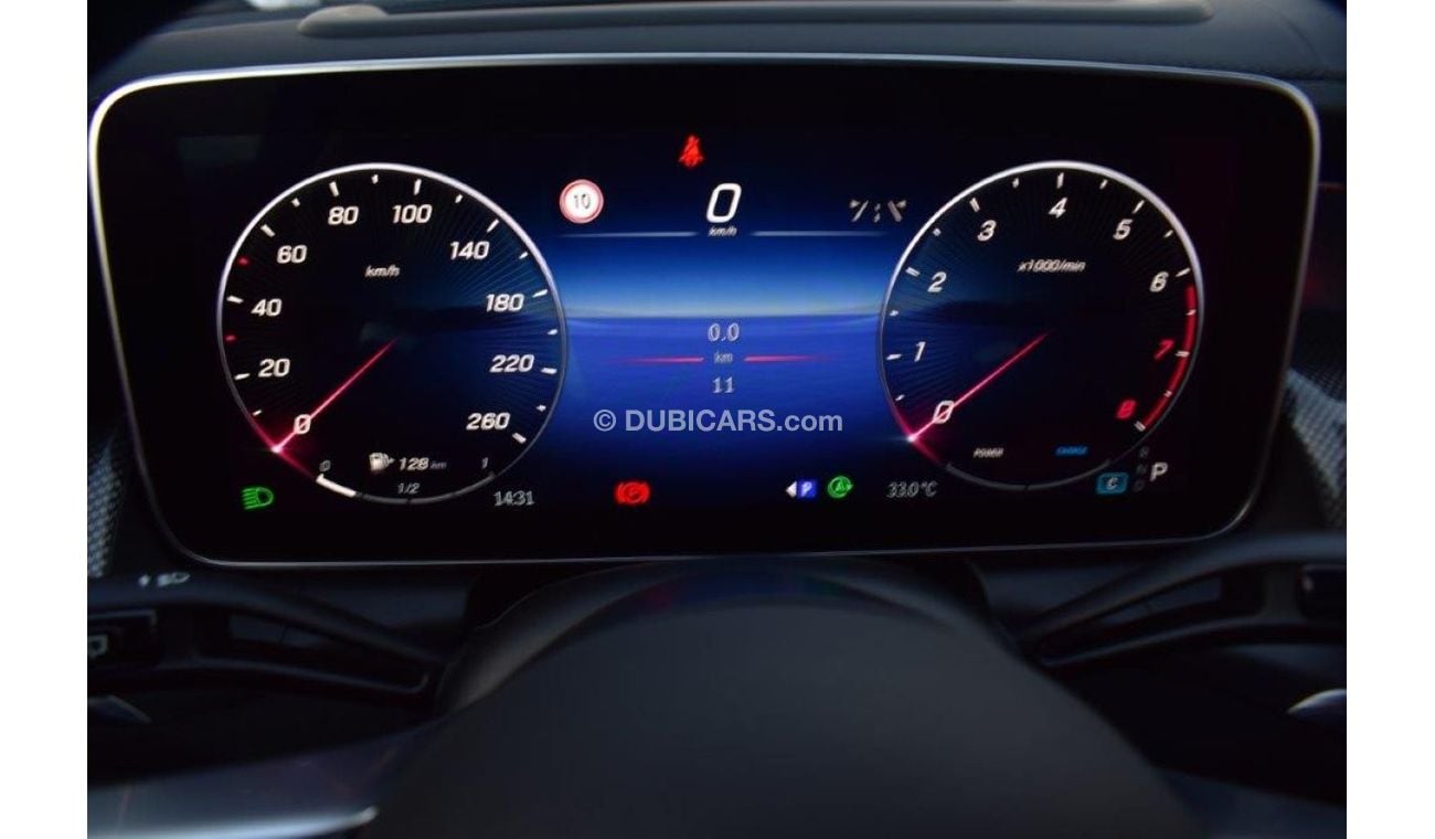 مرسيدس بنز GLC 200 AMG 2.0L 4-Matic AWD