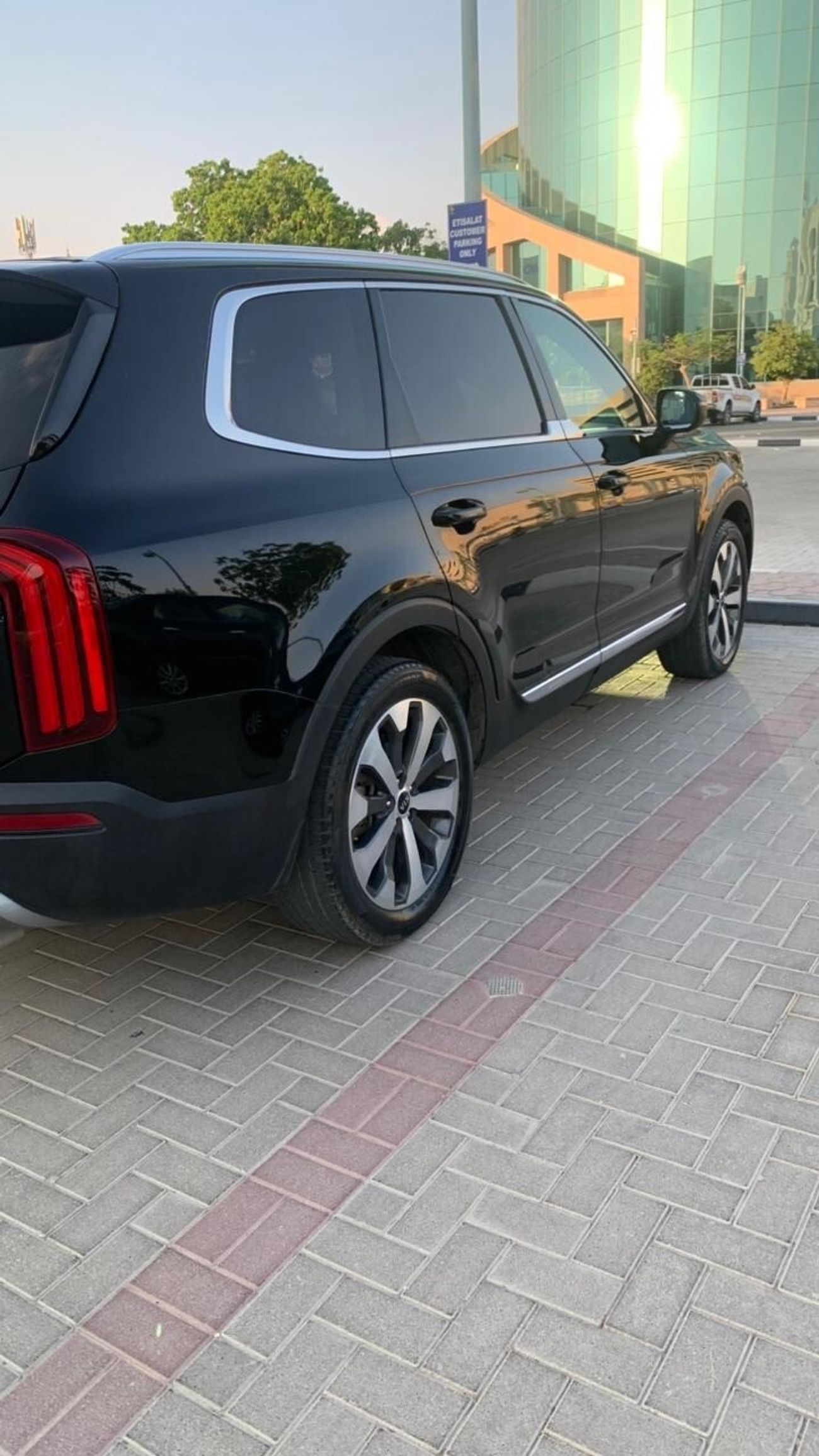 كيا تيلورايد 3.8L V6
