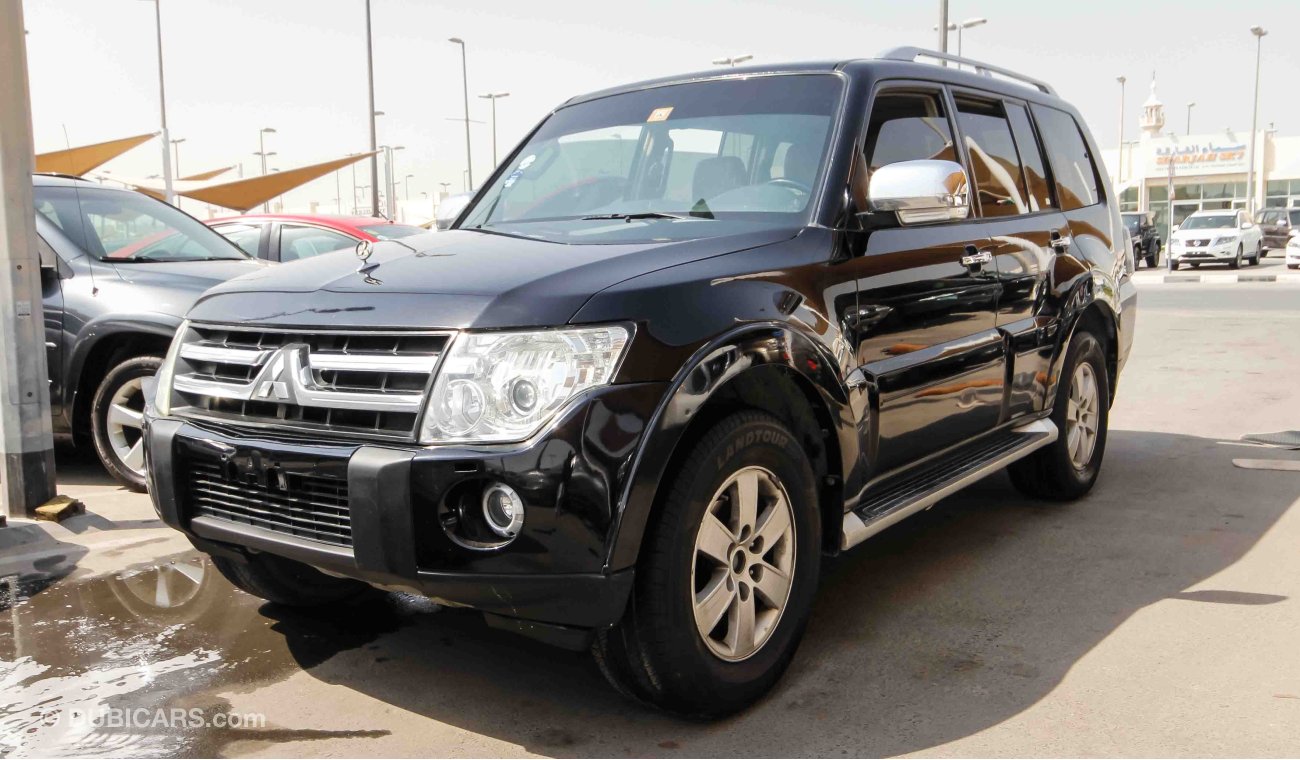 Mitsubishi Pajero GLS V6