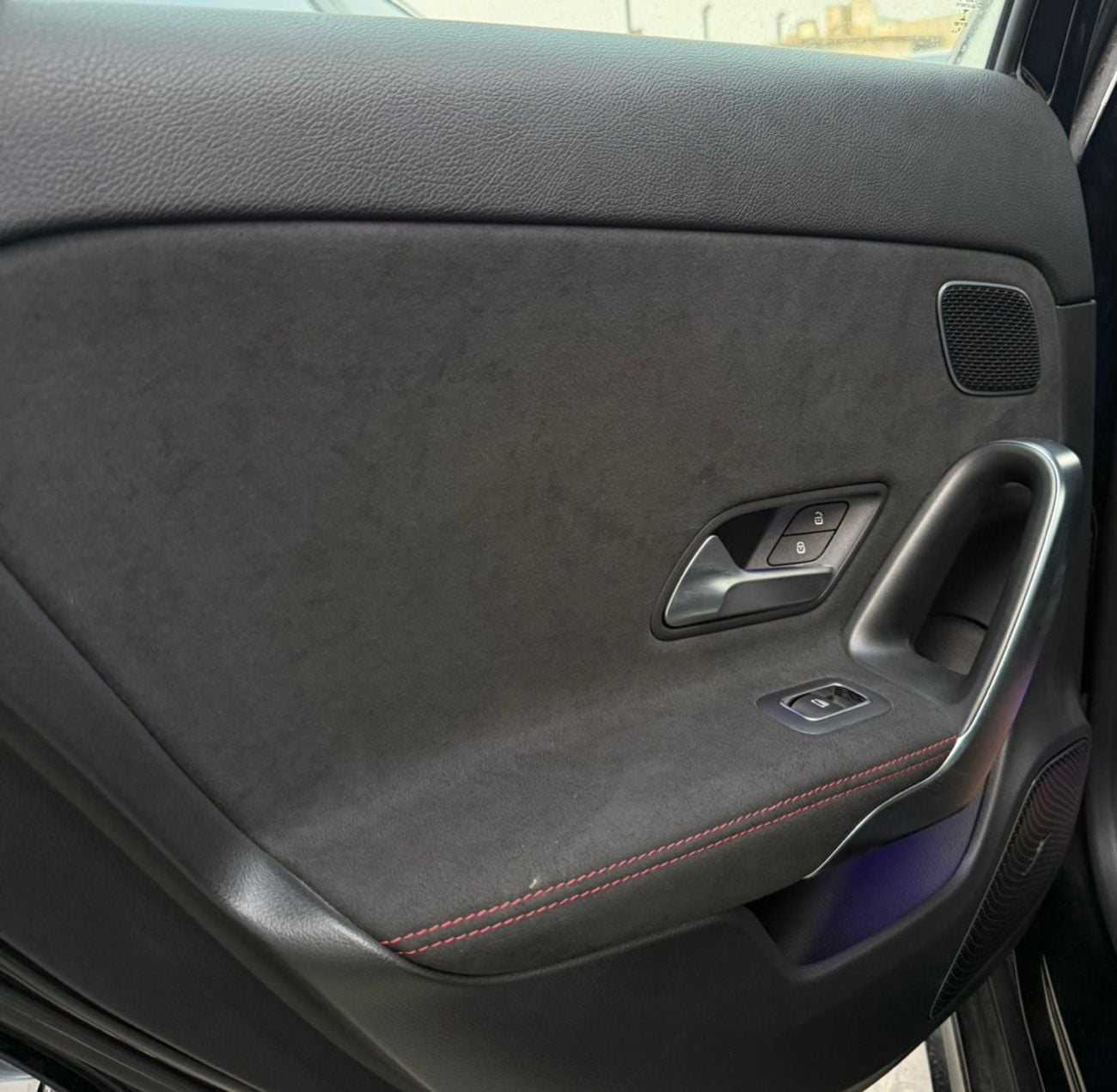 مرسيدس بنز A 220