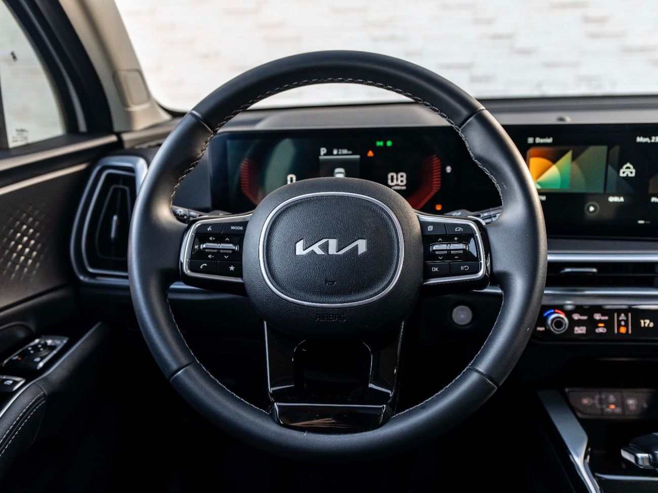 Kia Sorento Std 2.5L FWD