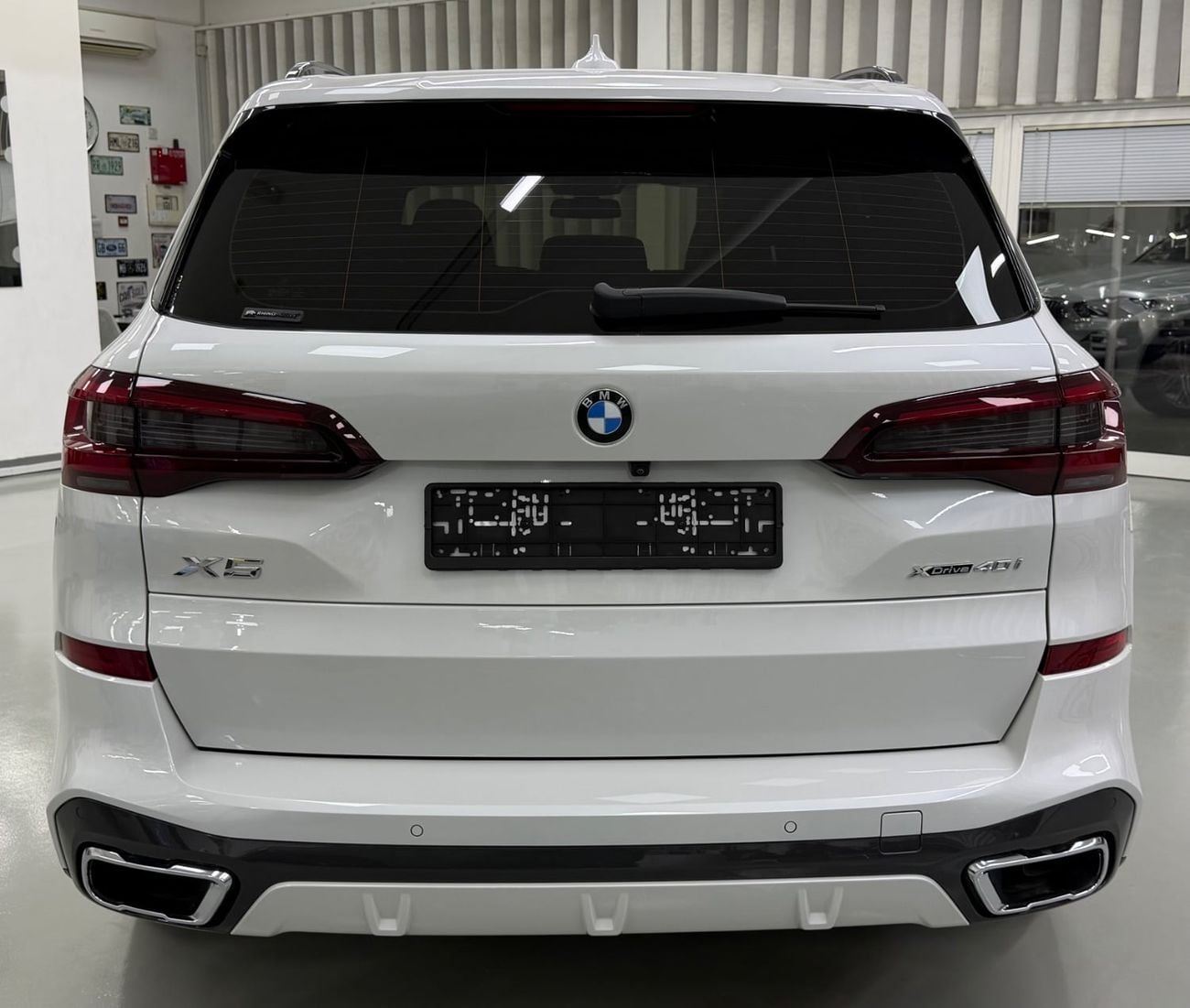 بي أم دبليو X5 40i M SPORT EXCLUSIVE مجلس التعاون الخليجي ... سجل صيانة كامل .. مشغل أقراص DVD .. محرك V6 طقم M .. حالة ممتازة