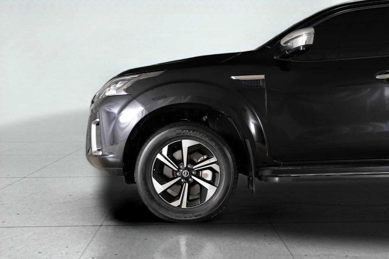 Nissan XTerra Platinum 2.5L 4WD PLATINUM 2.5