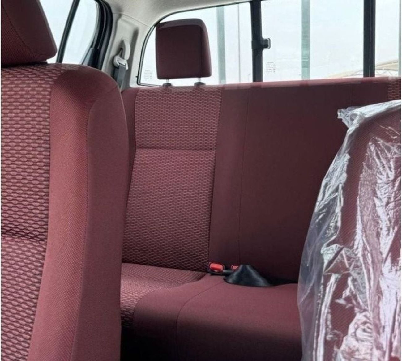 Toyota Hilux Toyota Hilux Basic 2.7 L Petrol 2024 Brand NEW!!! 4 WD