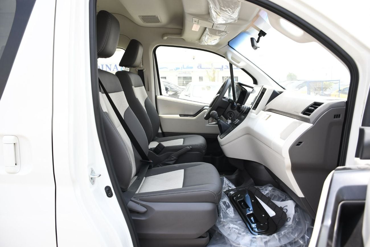 Toyota Hiace GL 3.5L Manual Petrol Full option