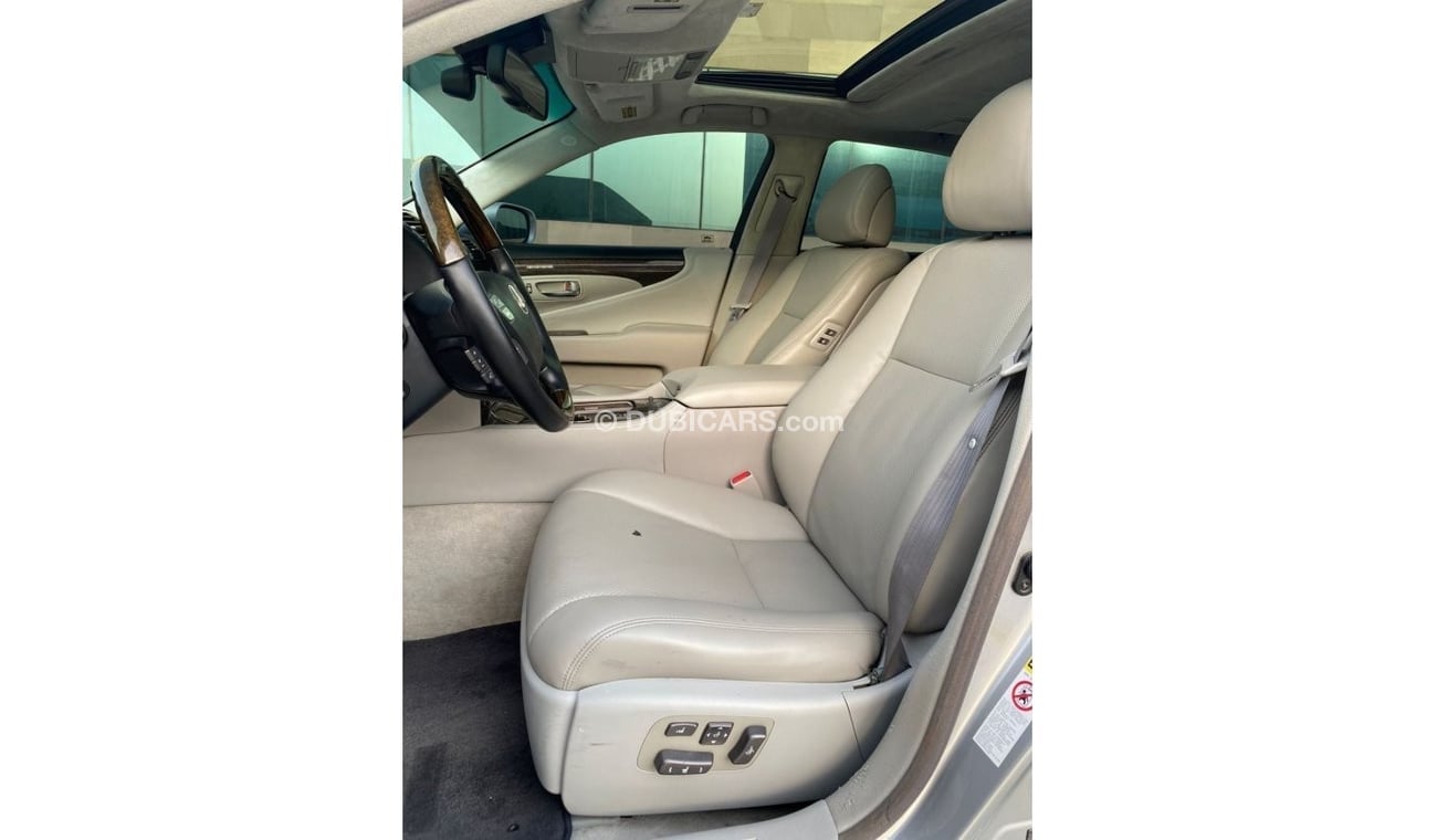 لكزس LS 460 لكزس LS460 L موديل : 2010  الممشى: 182.000 ميل  السعر : 26000 درهم وارد امريكا فل اوبشن رقم 1 بدون ح