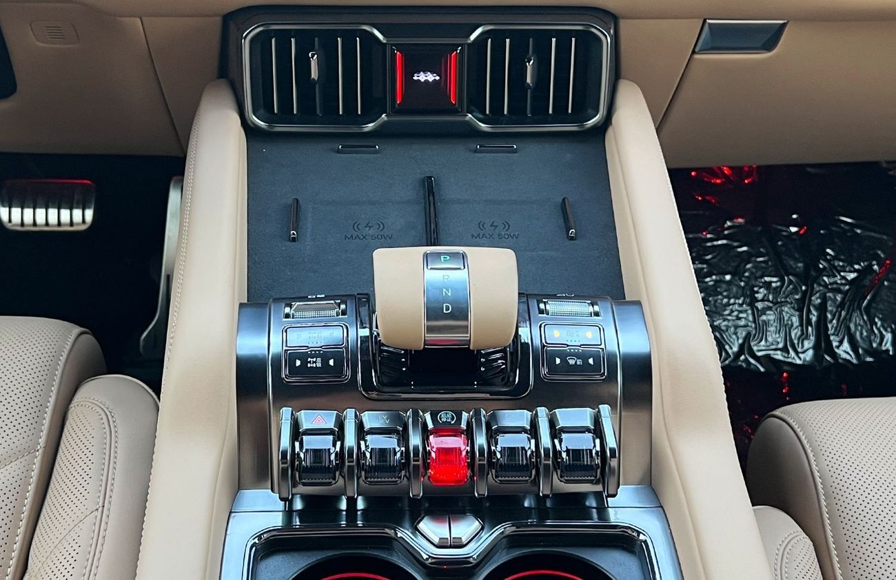 بي واي دي ليوبارد 8 Smart and Brave Flagship Edition (6 Seats)