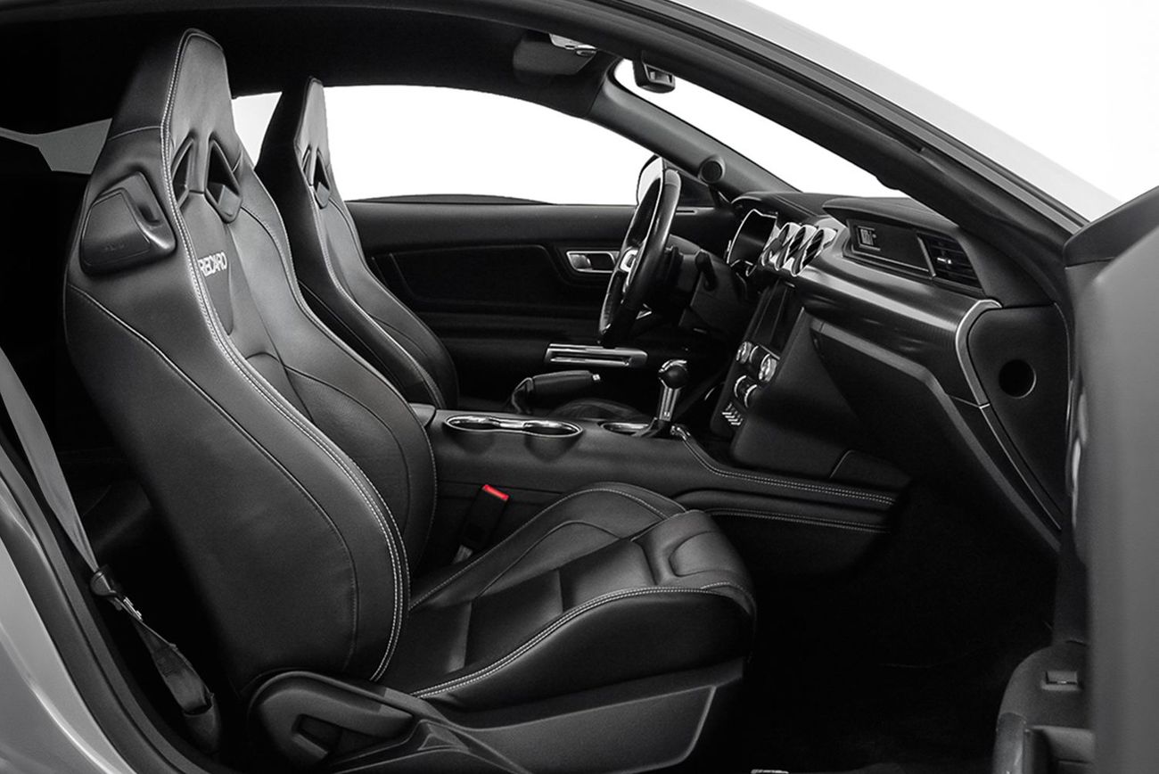 Ford Mustang Mach 1 5.0L V8