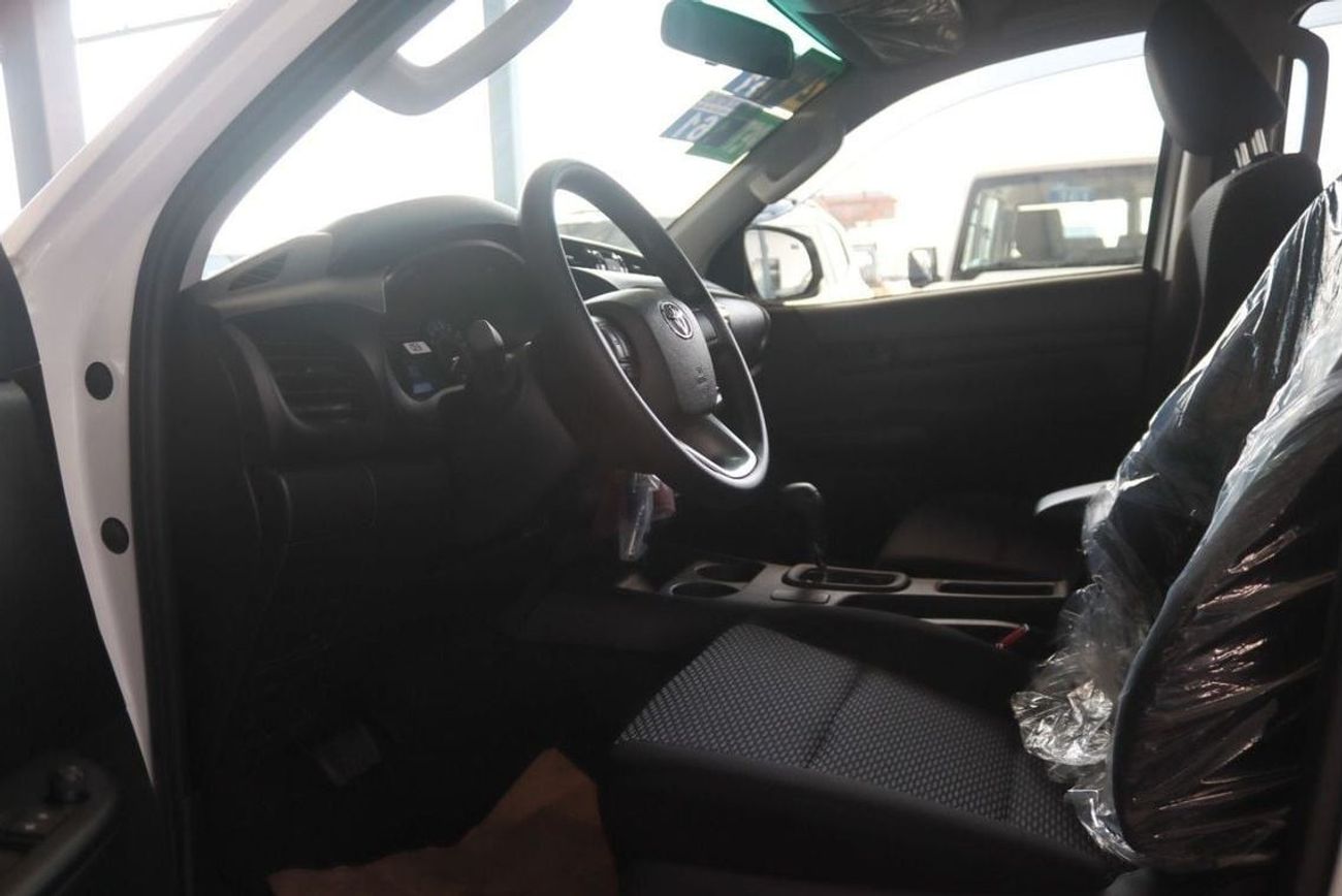 تويوتا هيلوكس 2025 TOYOTA HILUX 2.7 4X4 AUTOMATIC **EXPORT ONLY**التصدير فقط خارج الخليج**