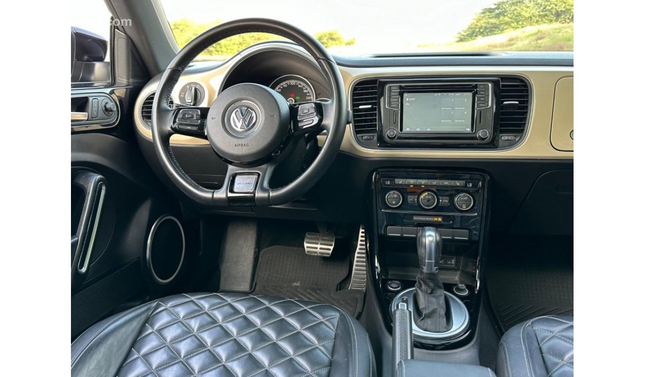 Volkswagen Beetle SE VOLKSWAGEN BEETLE 2019 CANDIAN // FULL OPITON // ACCIDENT FREE // PERFECT CONDITION