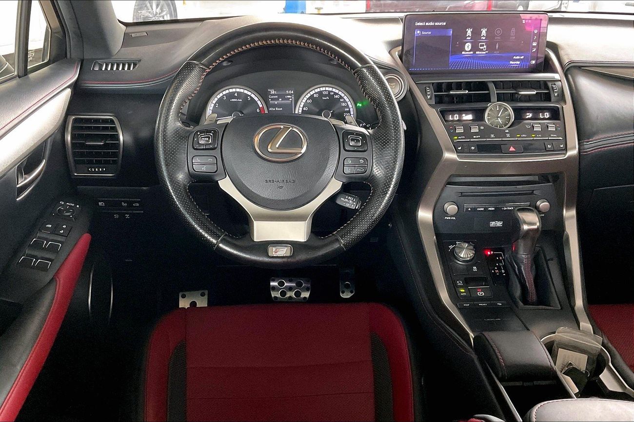 لكزس NX 300 F Sport Platinum | شامل الضمان | 0 ﺪﻔﻋﺓ ﺃﻮﻟﻯ