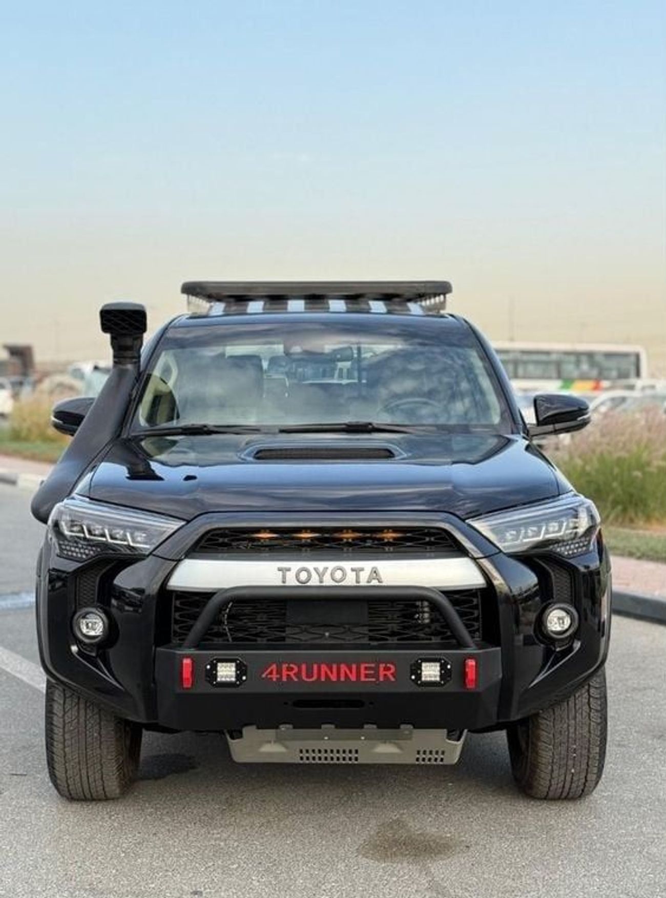 Toyota 4Runner SR5 Premium 4WD Full Option