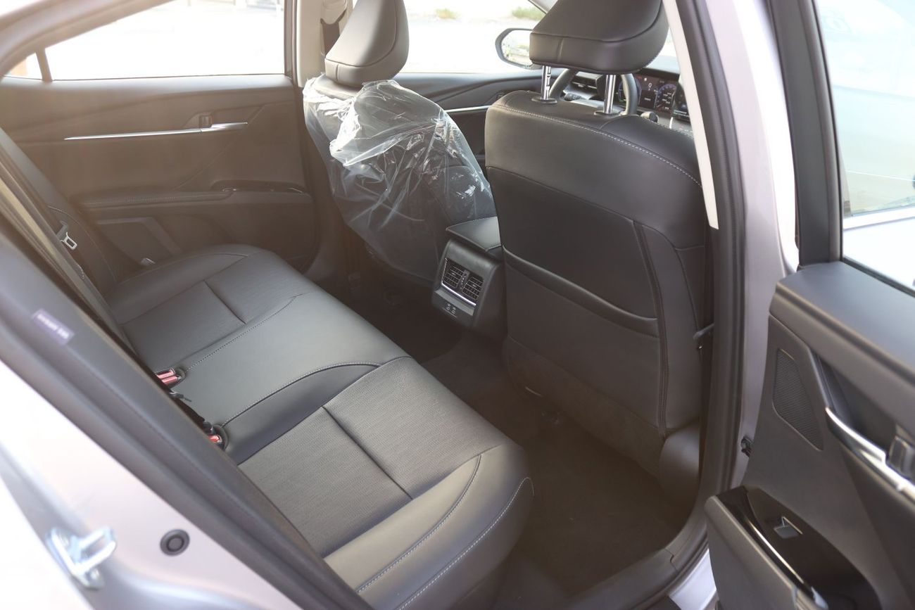 Toyota Camry 2.5 HG Hybrid,Alloy Wheels, Headup display, Electric Seat,Panoramic Roof,Model 2025, China Specs