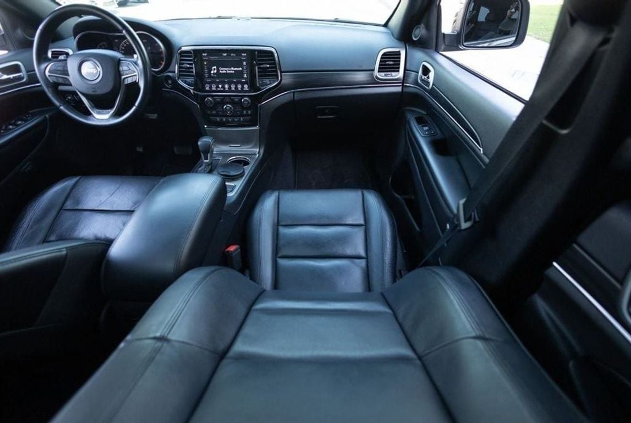 جيب جراند شيروكي Limited 3.6L Jeep Grand Cherokee Limited 2019 GCC under Warranty with Flexible Down-Payment.