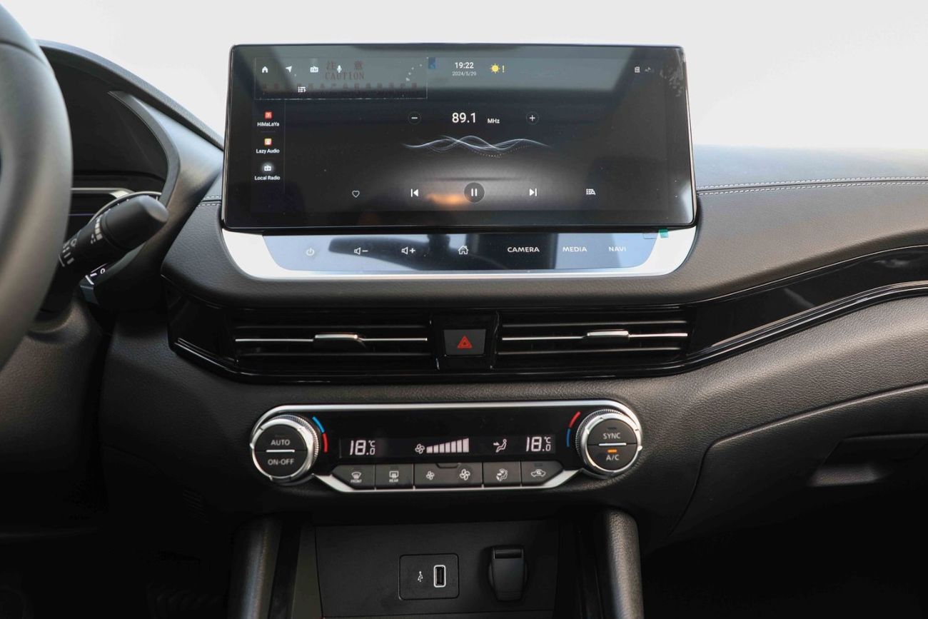 Nissan Sylphy 2024 Nissan Sylphy 1.5 E-POWER ULTRA  HYBRID PLUS - White inside Black | Export Only