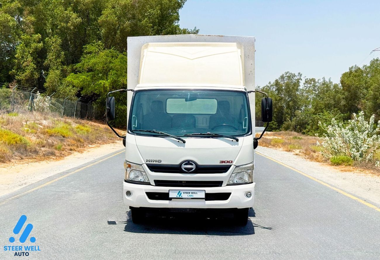 Hino 300 916 Truck, 4.0L RWD Shutter Box 2019 - Diesel - Good Performance - Book now!