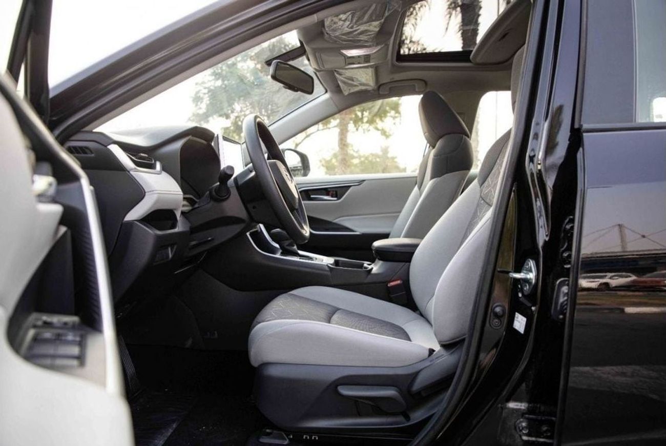 تويوتا راف ٤ 2023 Toyota Rav4 2.5 4x4 HI - Black inside Grey & White