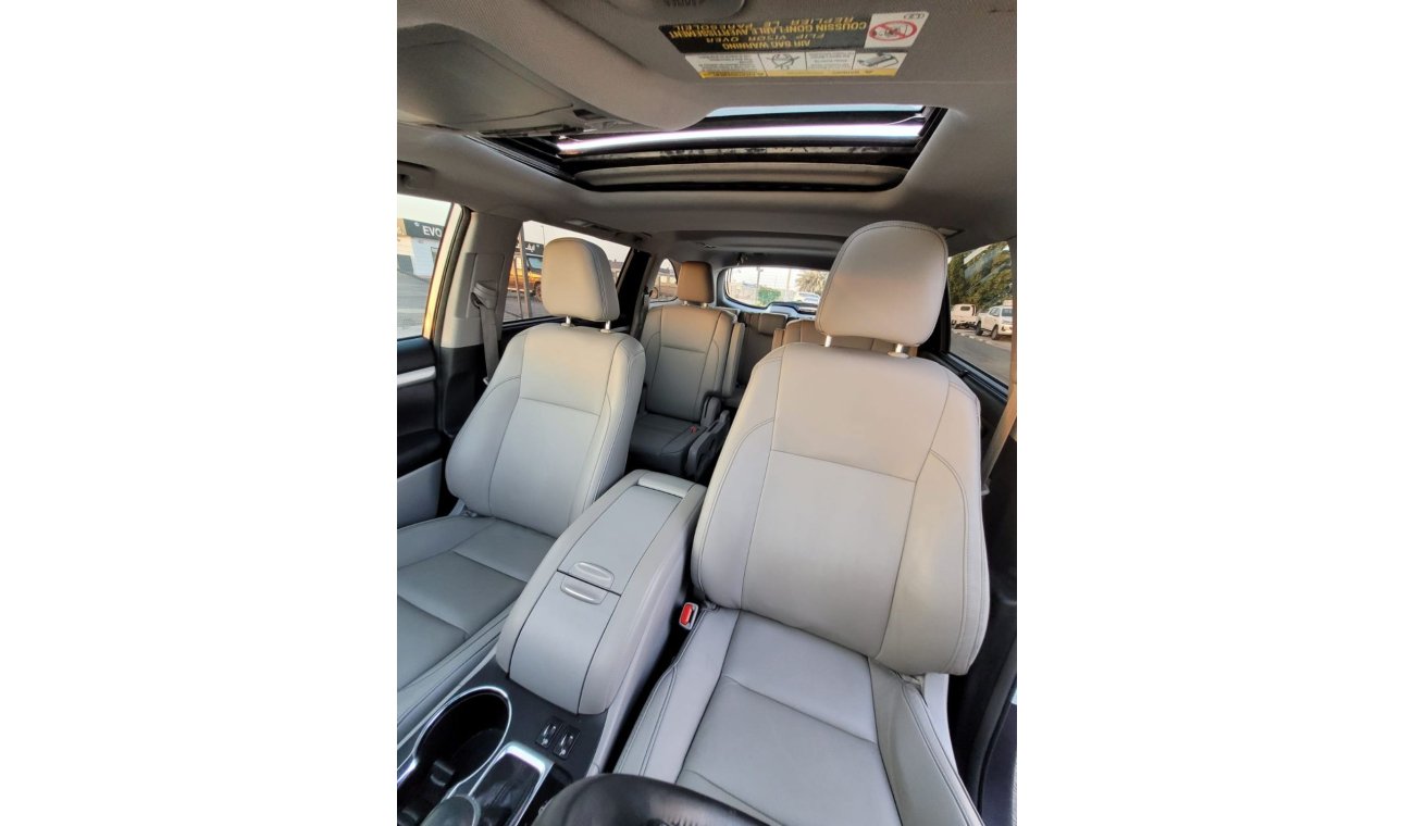 تويوتا هايلاندر TOYOTA HIGHLANDER FULL OPTION