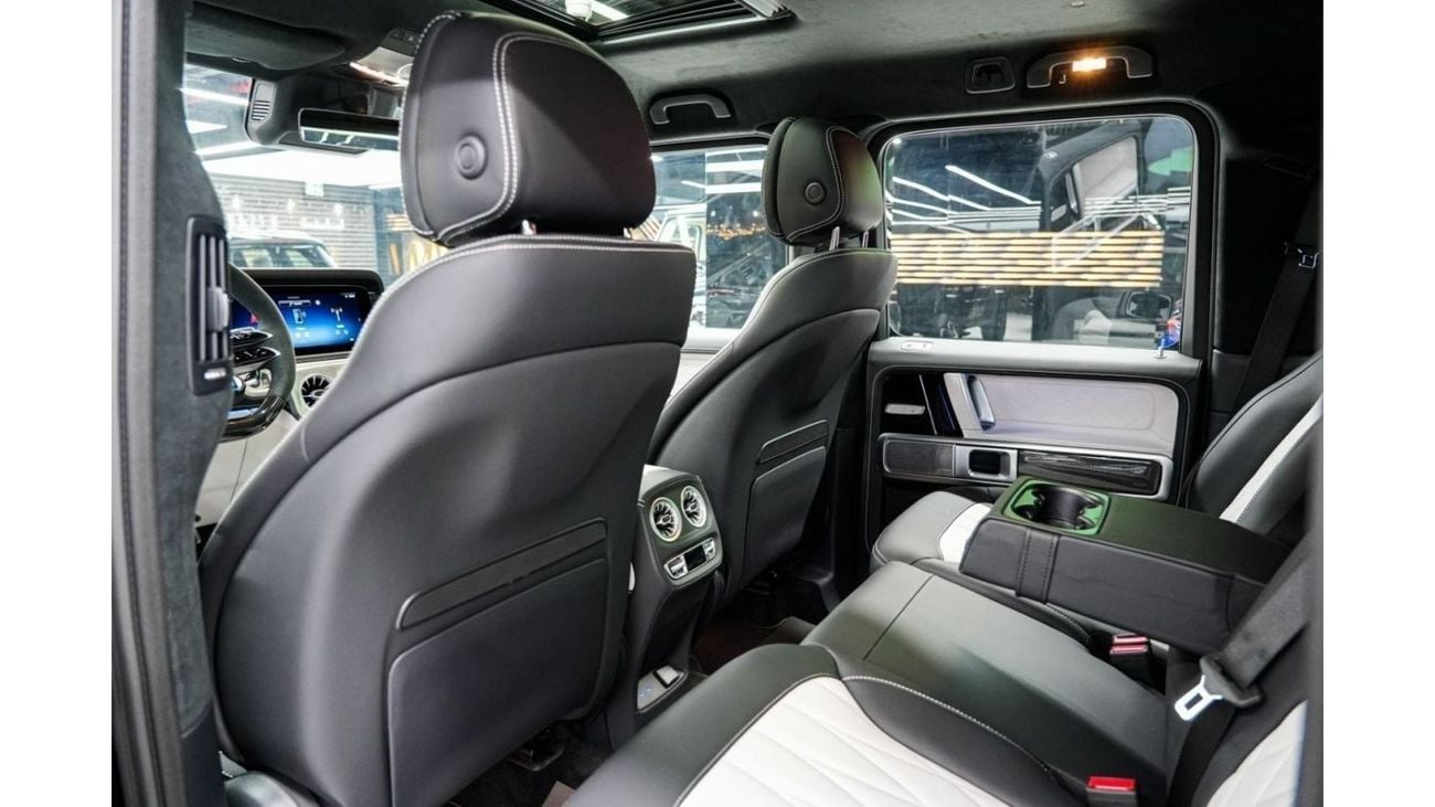 Mercedes-Benz G 63 AMG Mercedes-Benz G 63 | 2025 GCC 0km | Agency Warranty | Double Night Package | 360 View | 22 Inch Rims